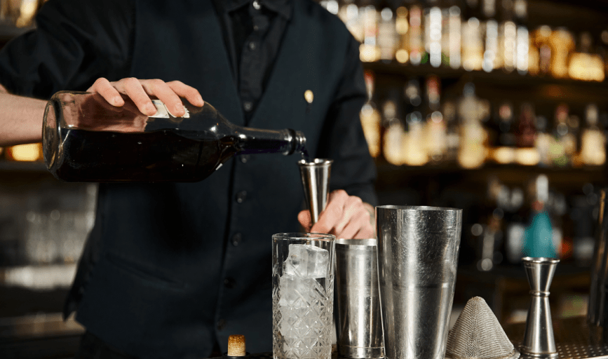 PRIVATE BARTENDING